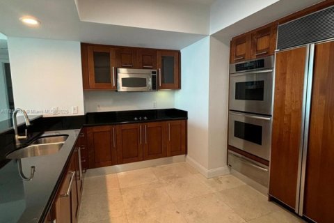 Copropriété à louer à Aventura, Floride: 2 chambres, 185.9 m2 № 1888085 - photo 14