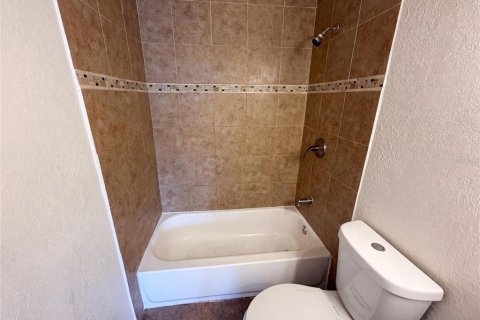 Casa en venta en Orlando, Florida, 4 dormitorios, 153.75 m2 № 2150395 - foto 20