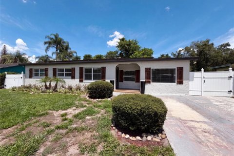 Casa en venta en Orlando, Florida, 4 dormitorios, 153.75 m2 № 2150395 - foto 23
