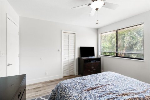 Touwnhouse à louer à Fort Lauderdale, Floride: 3 chambres, 134.89 m2 № 2191710 - photo 18