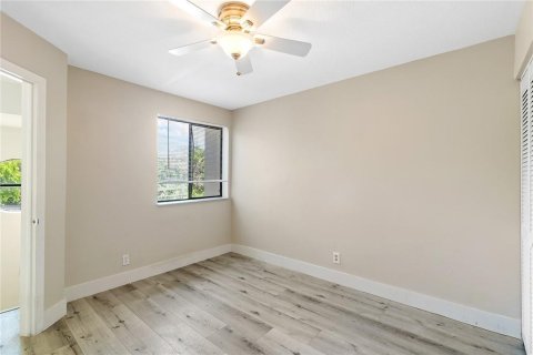 Touwnhouse à louer à Fort Lauderdale, Floride: 3 chambres, 134.89 m2 № 2191710 - photo 23