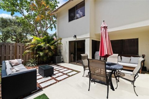 Touwnhouse à louer à Fort Lauderdale, Floride: 3 chambres, 134.89 m2 № 2191710 - photo 26