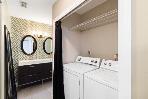 Touwnhouse à louer à Fort Lauderdale, Floride: 3 chambres, 134.89 m2 № 2191710 - photo 20