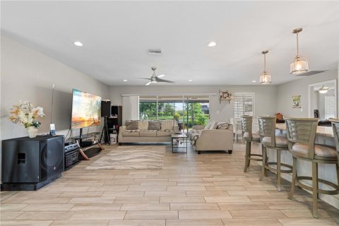 Villa ou maison à vendre à Punta Gorda, Floride: 3 chambres, 134.52 m2 № 2207428 - photo 15
