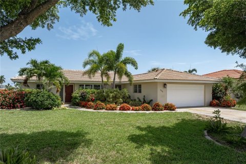 Villa ou maison à vendre à Punta Gorda, Floride: 3 chambres, 134.52 m2 № 2207428 - photo 2
