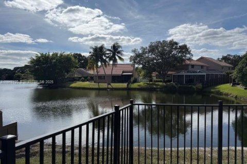 Купить виллу или дом в Плантация, Флорида 3 спальни, 171.4м2, № 1974057 - фото 3