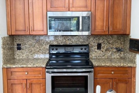 Купить виллу или дом в Плантация, Флорида 3 спальни, 171.4м2, № 1974057 - фото 15