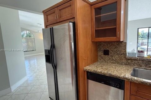 Купить виллу или дом в Плантация, Флорида 3 спальни, 171.4м2, № 1974057 - фото 17