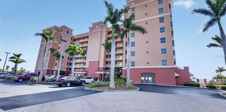 Condominio en Punta Gorda, Florida, 2 dormitorios  № 2199823