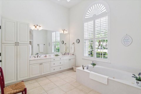 Casa en venta en Port St. Lucie, Florida, 3 dormitorios, 230.12 m2 № 2173105 - foto 24