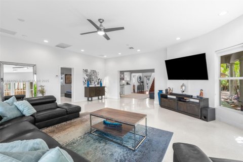 Villa ou maison à vendre à Fort Lauderdale, Floride: 3 chambres, 208.1 m2 № 1945424 - photo 23