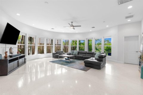 Villa ou maison à vendre à Fort Lauderdale, Floride: 3 chambres, 208.1 m2 № 1945424 - photo 4