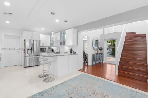 Villa ou maison à vendre à Fort Lauderdale, Floride: 3 chambres, 208.1 m2 № 1945424 - photo 14