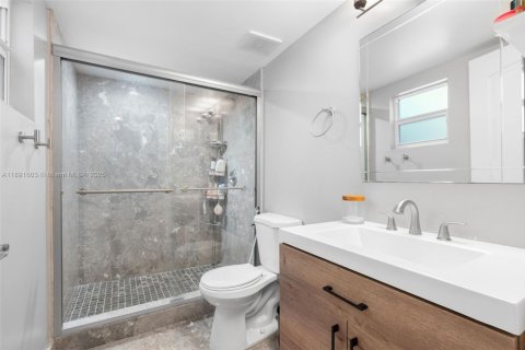 Villa ou maison à vendre à Fort Lauderdale, Floride: 3 chambres, 208.1 m2 № 1945424 - photo 21