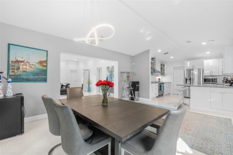 Villa ou maison à vendre à Fort Lauderdale, Floride: 3 chambres, 208.1 m2 № 1945424 - photo 6