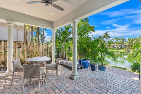 Villa ou maison à vendre à Fort Lauderdale, Floride: 3 chambres, 208.1 m2 № 1945424 - photo 9