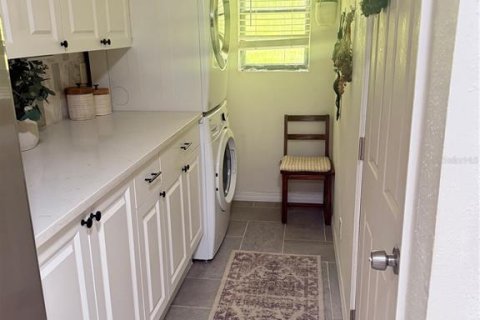 Villa ou maison à louer à Port Charlotte, Floride: 2 chambres, 84.73 m2 № 2342532 - photo 18