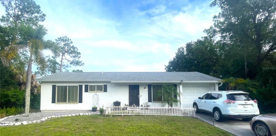 Villa ou maison à Port Charlotte, Floride 2 chambres, 84.73 m2 № 2342532