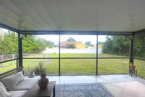 Villa ou maison à louer à Port Charlotte, Floride: 2 chambres, 84.73 m2 № 2342532 - photo 30