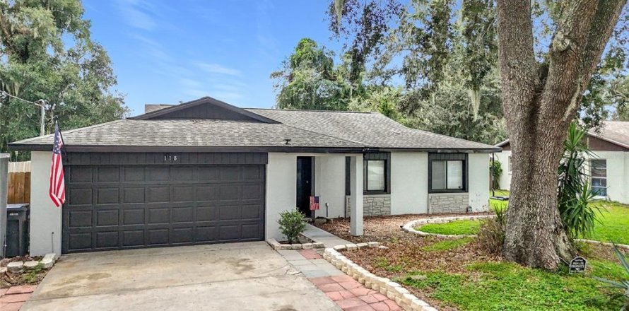 Villa ou maison à Seffner, Floride 3 chambres, 151.99 m2 № 2339152