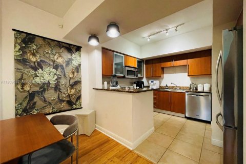 Copropriété à vendre à Coral Gables, Floride: 2 chambres, 111.11 m2 № 2042298 - photo 9