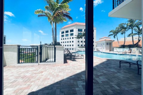 Copropriété à vendre à Coral Gables, Floride: 2 chambres, 111.11 m2 № 2042298 - photo 21