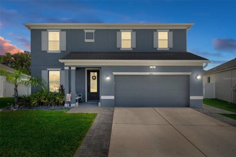 Casa en venta en Spring Hill, Florida, 3 dormitorios, 250.19 m2 № 1657997 - foto 1