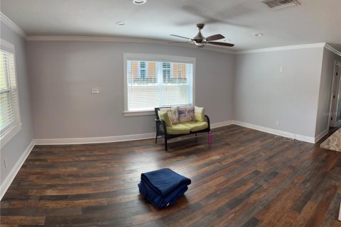 Casa en alquiler en Tampa, Florida, 3 dormitorios, 138.8 m2 № 1899300 - foto 6