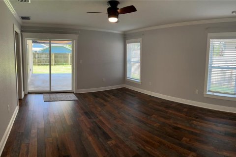 Casa en alquiler en Tampa, Florida, 3 dormitorios, 138.8 m2 № 1899300 - foto 12