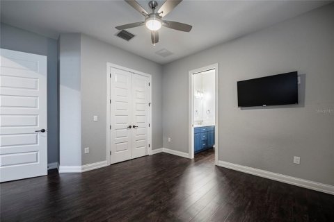 House in Lakeland, Florida 3 bedrooms, 293.57 sq.m. № 2204098 - photo 28