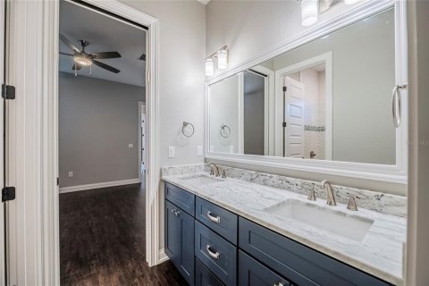 House in Lakeland, Florida 3 bedrooms, 293.57 sq.m. № 2204098 - photo 24