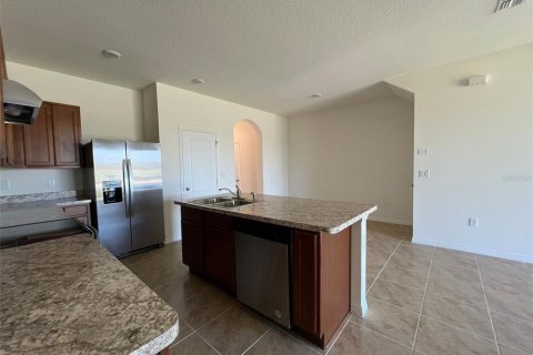 Touwnhouse à louer à Davenport, Floride: 3 chambres, 157.19 m2 № 1680904 - photo 5