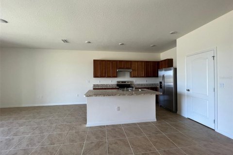 Touwnhouse à louer à Davenport, Floride: 3 chambres, 157.19 m2 № 1680904 - photo 7