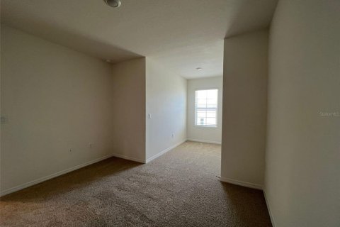 Townhouse in Davenport, Florida 3 bedrooms, 157.19 sq.m. № 1680904 - photo 14