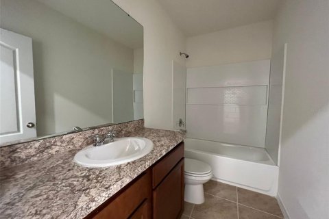 Adosado en alquiler en Davenport, Florida, 3 dormitorios, 157.19 m2 № 1680904 - foto 16