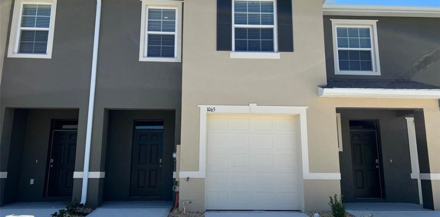 Touwnhouse à Davenport, Floride 3 chambres, 157.19 m2 № 1680904