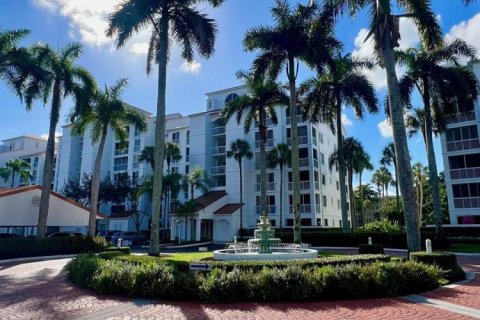 Condo in Pompano Beach, Florida, 3 bedrooms  № 2081677 - photo 3