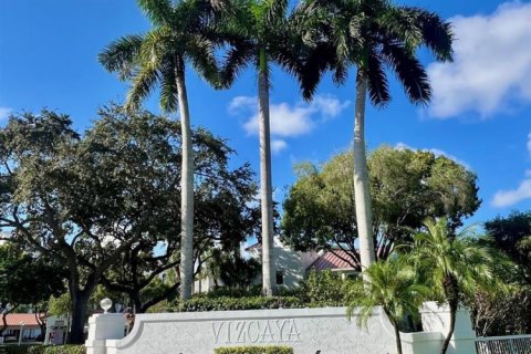 Condo in Pompano Beach, Florida, 3 bedrooms  № 2081677