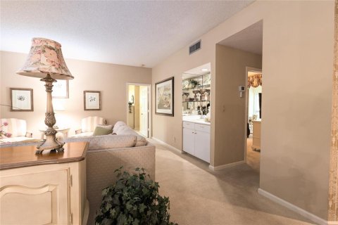 Condo in Pompano Beach, Florida, 3 bedrooms  № 2081677 - photo 8