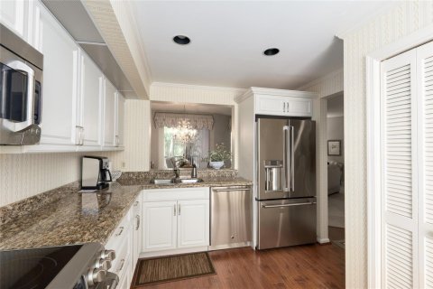 Condo in Pompano Beach, Florida, 3 bedrooms  № 2081677 - photo 6