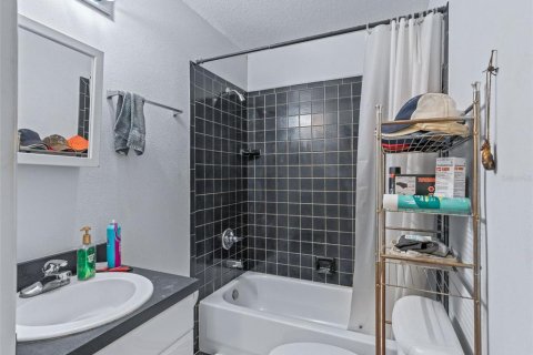 Купить виллу или дом в Бушнелл, Флорида 4 комнаты, 112.78м2, № 1915029 - фото 20