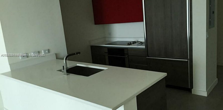 Condo in Miami, Florida, 1 bedroom  № 2015999