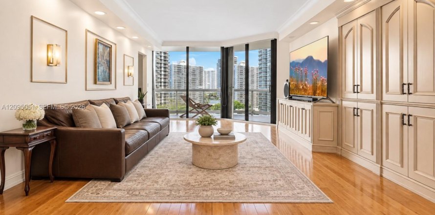 Condominio en Aventura, Florida, 2 dormitorios  № 2385525