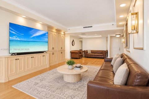 Condominio en venta en Aventura, Florida, 2 dormitorios, 139.35 m2 № 2385525 - foto 4