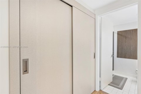 Condominio en venta en Aventura, Florida, 2 dormitorios, 139.35 m2 № 2385525 - foto 25