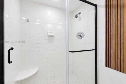 Condominio en venta en Aventura, Florida, 2 dormitorios, 139.35 m2 № 2385525 - foto 23