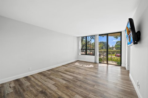 Condo in Boca Raton, Florida, 2 bedrooms  № 2081633 - photo 20