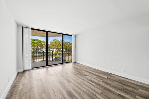 Condo in Boca Raton, Florida, 2 bedrooms  № 2081633 - photo 14