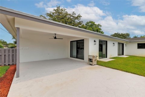Villa ou maison à vendre à Plantation, Floride: 3 chambres, 194.82 m2 № 2087881 - photo 19