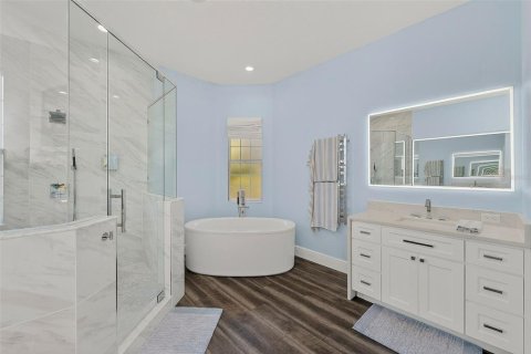 Casa en venta en Bradenton, Florida, 4 dormitorios, 401.62 m2 № 2222066 - foto 29